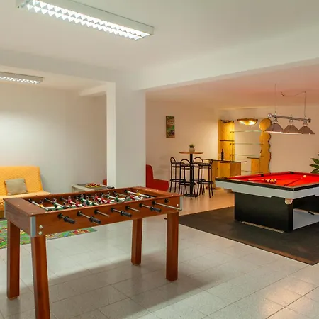Vila Ocean - Com Piscina Aquecivel E Bbq Em Albufeira
